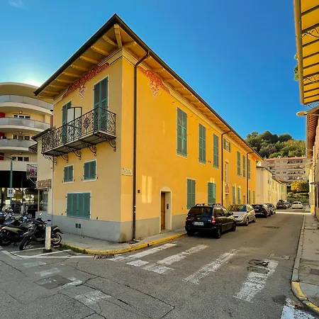 5 Pers Parking Wifi Ac Lägenhet Menton