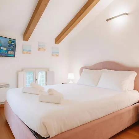 Mentone - Appartamento Luminoso Vicino Al Mare - 5 Pers - Parcheggio - Ac- Wifi