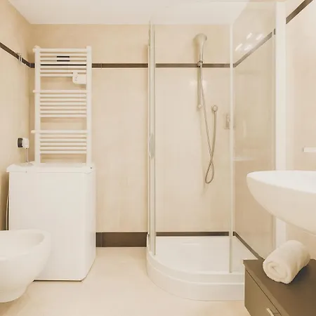 5 Pers Parking Wifi Ac * Mentone